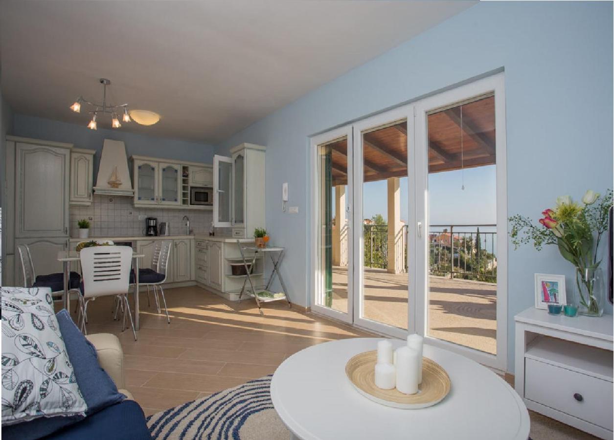 Villa Rastichi Amazing Seaview تروغير المظهر الخارجي الصورة